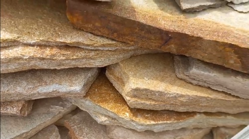 Плитняк златолит жёлтый золотистый для отмостки купить в Ивановской области