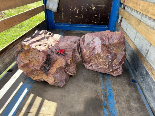 Ландшафтные глыбы красно-фиолетовые 200-1000 килограмм купить в Ивановской области