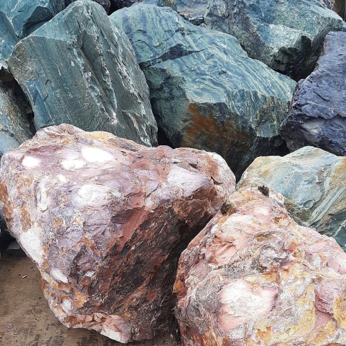 Ландшафтные глыбы красно-фиолетовые 200-1000 килограмм купить в Ивановской области