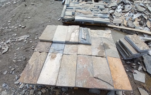 Плитка пилёная златолит Уральский для цоколя, отмостки купить в Ивановской области