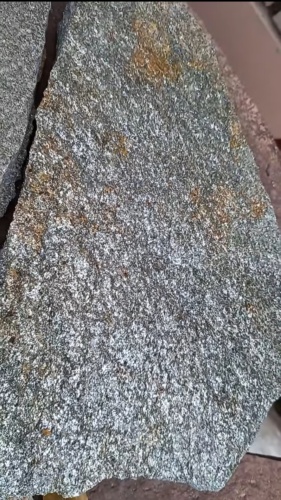 Плитняк златолит серебристый для цоколя, отмостки купить в Ивановской области