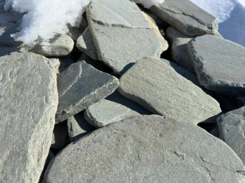 Плитняк златолит зелёный галтованный для цоколя купить в Ивановской области